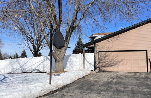 Shakopee House | Discover Valley Fair: Child-Friendly Stay in Canterbury