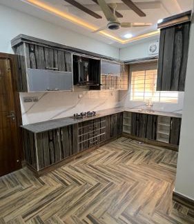 Azamabad House | Pet-Friendly Valley Homes Guest House: A 4-Star Retreat