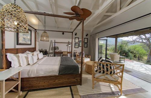 Ulundi Cabin | Explore Valley Lodge at Babanango Game Reserve - Rated 10/10