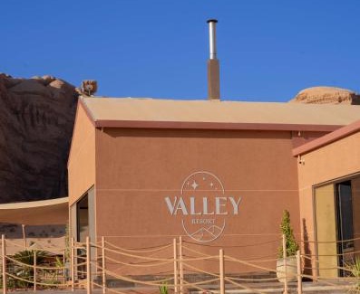 Wadi Rum Resort | Discover Valley Resort: Oceanfront Bliss with 5-Star Luxury