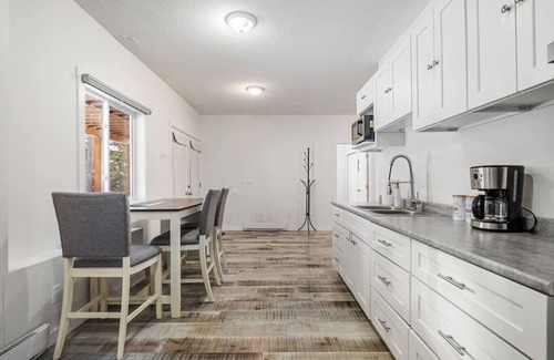 East Kootenay Condo | Valley View Suite | Hot Springs | Central | AC