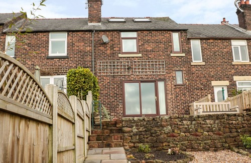 Foxt Cottage | Pet-Friendly Valley View Cottage with Cozy Open Fire