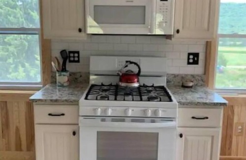 Beaver Dams Other | Inviting Valley View Farm Retreat with Kitchen Amenities