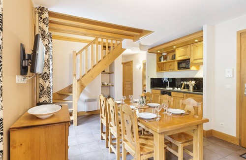 Vallorcine Apartment | Vallorcine Buet 52: Ski-In/Ski-Out Retreat in Vallorcine