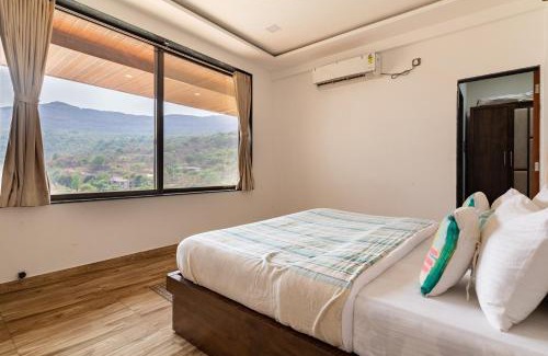 Kadadhe Villa | Vallys: Breathtaking Valley View with Infinity Pool Escape
