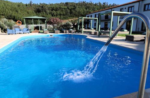 Vila Flor House | Relaxing Valonquinta Agro Hotel & SPA with Ocean Views
