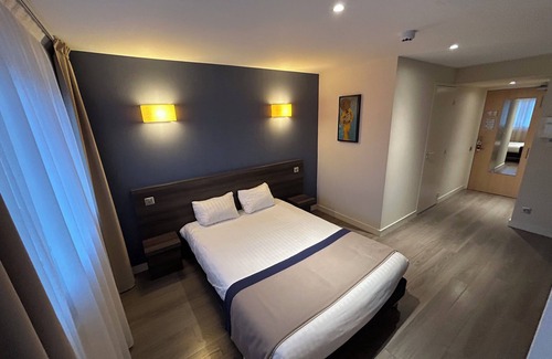 Charlier - Valvert Hotel | Explore Valpré Lyon Hôtel: Spa and Child-Friendly Haven