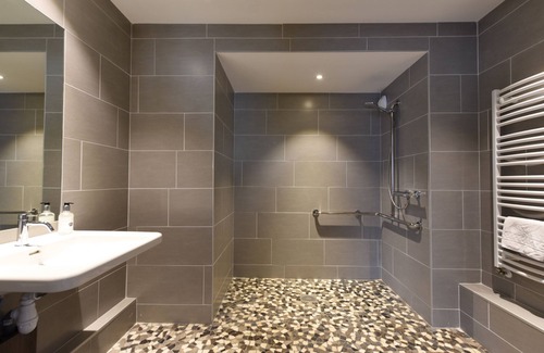 Charlier - Valvert Hotel | Explore Valpré Lyon Hôtel: Spa and Child-Friendly Haven