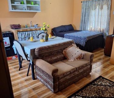 Jerningham Junction Apartment | Oceanfront Valsalms: Family-Friendly Stay with Top Ratings