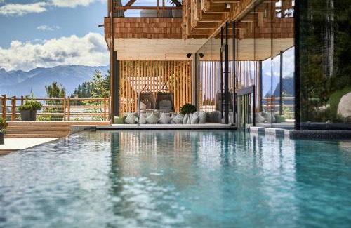 Valles Ski Chalet | Experience Chalets Valsegg: 4-Star Oceanfront Oasis