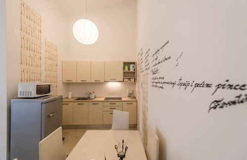 Tar-Vabriga Apartment | Perfect Stay at Valtrazza with Pool & Family-Friendly Amenities