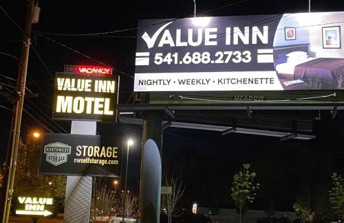 Bethel-Danebo Hotel | Budget-Friendly Value Inn Motel near Eugene Airport