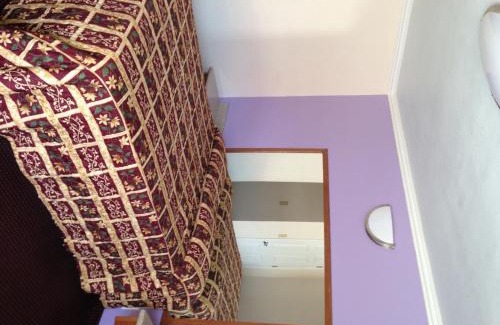 Sylmar Hotel | Family-Friendly Value Inn: Budget Comfort Awaits You