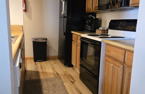 Dillon Condo | Scenic Condo with Lake Views & Free Ski Shuttle, Rated 9.8