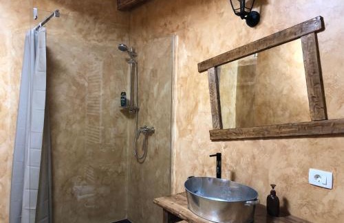 Gornji Petrovci House | Pet-Friendly Vamiš: Guest Rated 10/10 for Families