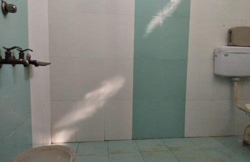 Jhalarapatan House | Budget-Friendly Stay at Vamoose Jhamku Palace for Families