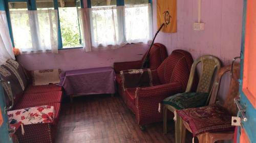 Darjeeling House | Discover Family-Friendly Vamoose LIPPOHOCHHA HOMESTAY