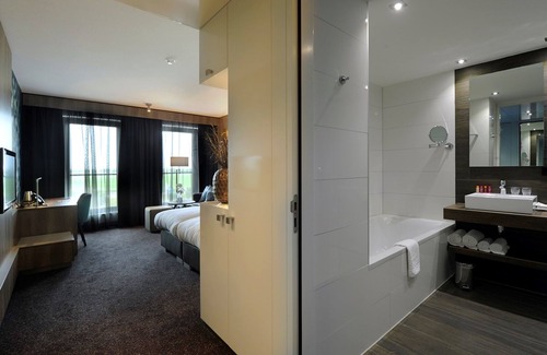 Hoorn Hotel | Discover Van der Valk Hotel Hoorn: Top-Rated 4-Star Retreat
