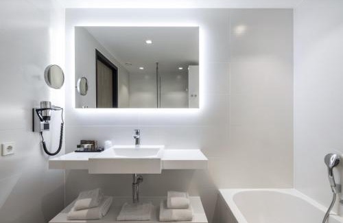 Vianen Hotel | Relax at Van der Valk Hotel Vianen - 4 Star Spa Retreat