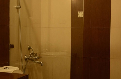 Katra Hotel | Inviting Van Durga Villas & Suites: Family-Friendly Getaway