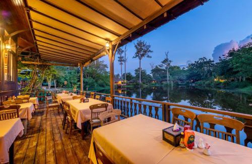 Hua Hin Resort | Discover Vana Varin Resort: Pet-Friendly Escape with Pool