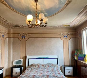 Vanadzor House | Vanadzor Family Art House