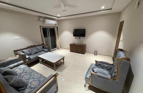 Raichur Hotel | Vanathara INN