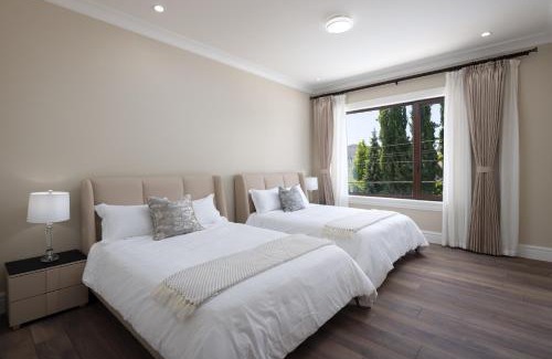 Richmond House | Explore the Vancouver Vacation Home: 4-Star Guest Favorite