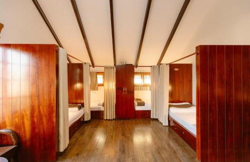 Da Lat Villa | Discover Vanda Villa Garden: Top-Rated Family Getaway