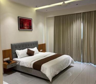 Revdar Hotel | Vande Mataram