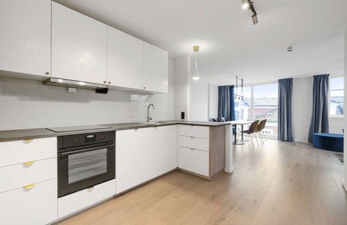 Stavanger Apartment | VANDER - Sea Story: Family-Friendly Retreat with Kitchen