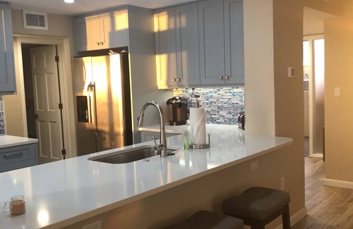 Vanderbilt Beach Condo | Vanderbilt Beach: Gorgeous Ocean View Condo with Pool