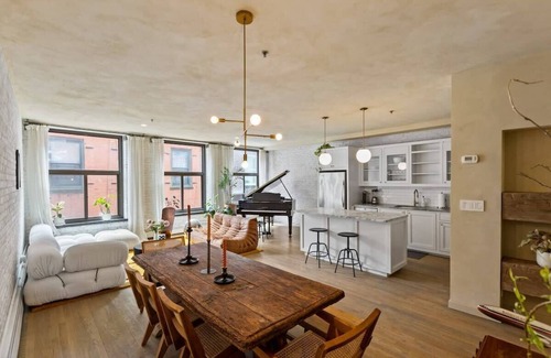 Tribeca Apartment | Stylish 2BR Loft at Vanderbilt by Rove Travel - Pet Friendly