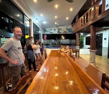 Vang Vieng Hotel | Experience Vang Vieng Sky Mountain View Hotel's Delightful Amenities