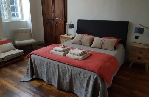 Bagneres-de-Bigorre House | Experience Vanille Cafe Chocolat: Spa & Family-Friendly Retreat