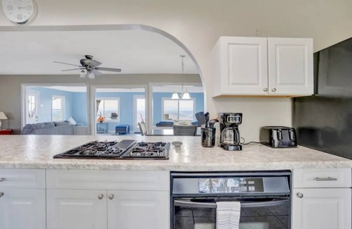 Wildwood House | Top-Rated Vantage Point II: Family-Friendly with Kitchen