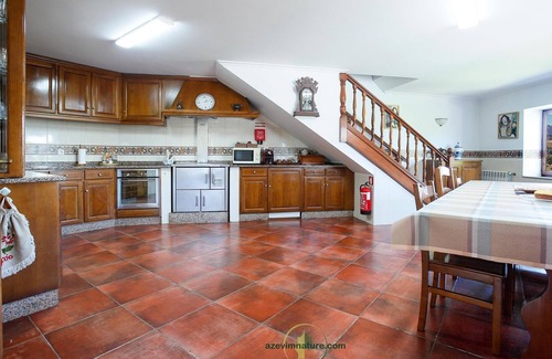 Melgaco Cottage | Discover Varanda do Outeiro Melgaço with Spa & Family Amenities