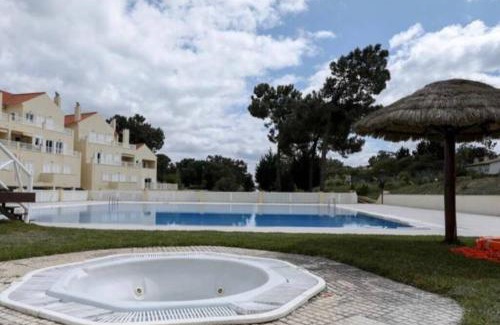 Carvalhal House | Discover Varandas de Troia: Rated 9.3/10 with Pool Access
