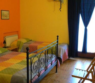 Ricco del Golfo di Spezia Bed & Breakfast | Experience Varavventura: Family-Friendly Oceanfront Retreat