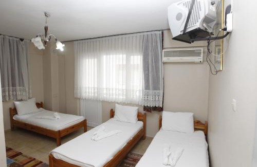 Selcuk House | Comfortable Vardar Pension: Family-Friendly with Pool Access