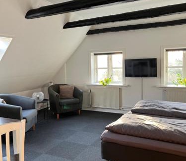 Varde Municipality House | Exceptional Varde Bed and Kitchen with Pool & Hot Tub