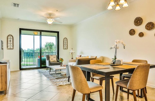 Lakewood Ranch Hotel | Inviting Vardon Terrace View: Family-Friendly with Pool Access