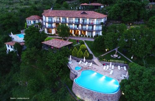 Vardzia Hotel | Discover Vardzia Resort: 4-Star Oceanfront Getaway