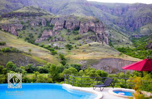 Vardzia Hotel | Discover Vardzia Resort: 4-Star Oceanfront Getaway