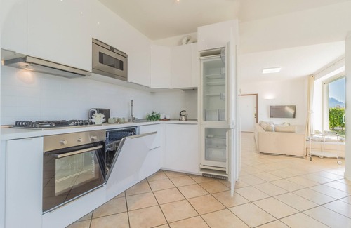 Perledo Apartment | Experience Varenna O Sole Mio with Pool and Breakfast