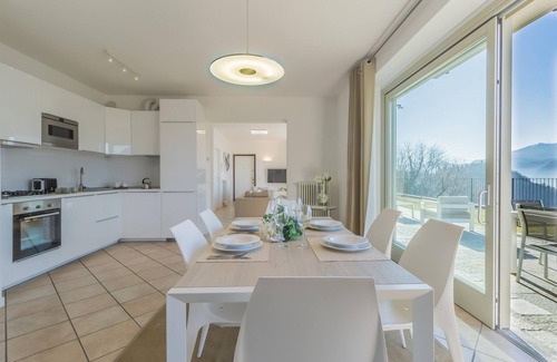 Perledo Apartment | Experience Varenna O Sole Mio with Pool and Breakfast