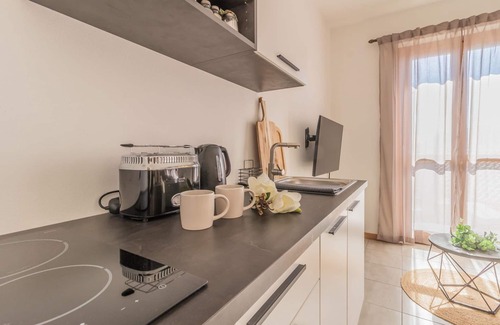 Perledo Apartment | Idyllic Varenna Wanderlust with Pool & Breakfast in Perledo
