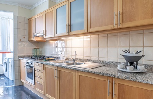Estrela da Calheta Apartment | Relaxing Vargem Mar in Calheta with Ocean Views & Pool
