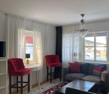Stoten Apartment | Explore Varijlyan höger: Family-Friendly with Hot Tub