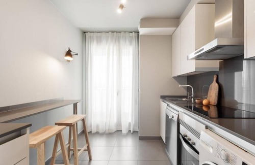 Sant Adria de Besos Apartment | Family-Friendly Apartments in Barcelona for 6-8 Guests